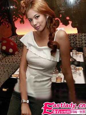 2011初秋流行发型 马尾唱主角