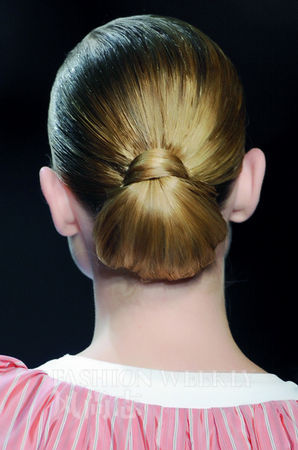 2011发型低盘发发型最流行