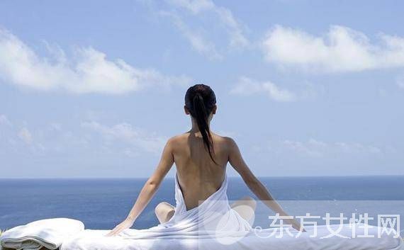 一周速效瘦身瑜伽动作 优化腿部线条