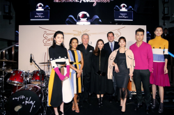 菲拉格慕Signorina Misteriosa玄魅伊人女士香水全新发布