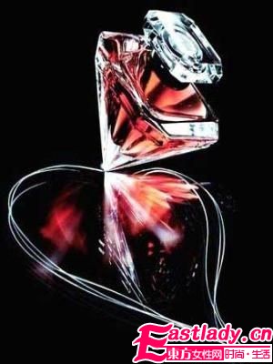 香氛联姻文学 浪漫之果璀璨新生