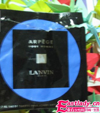 达人晒爱 香  极具参考的香评