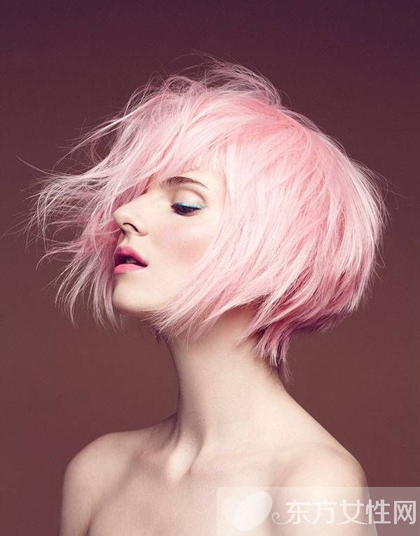 如何打造无暇底妆 学会这五招打造立体自然妆