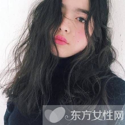 兔子眼妆美过水原希子 12岁日法混血模特颜值逆天