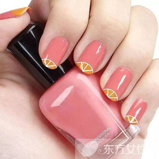 2016最受欢迎法式美甲图片 高雅低调的美才耐人寻味