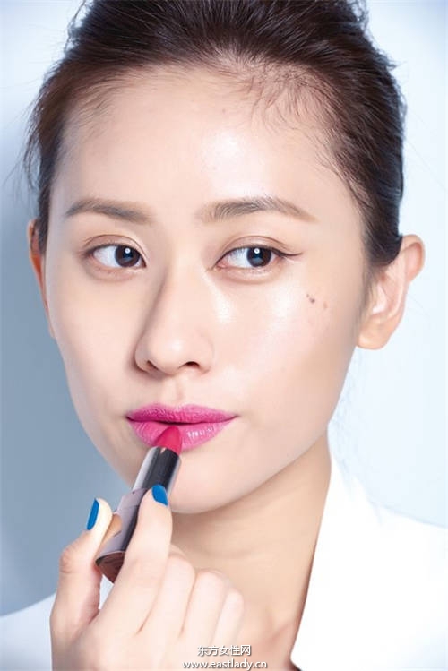 跟韩星学画韩流欧腻妆 让自己轻松变美丽