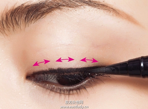 猫眼妆的画法打造迷人妖艳眼妆