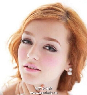 腮红修饰脸型美化肤色必备化妆品