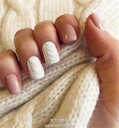 指甲+搭配毛衣 今冬最夯的 针织毛衣 指彩