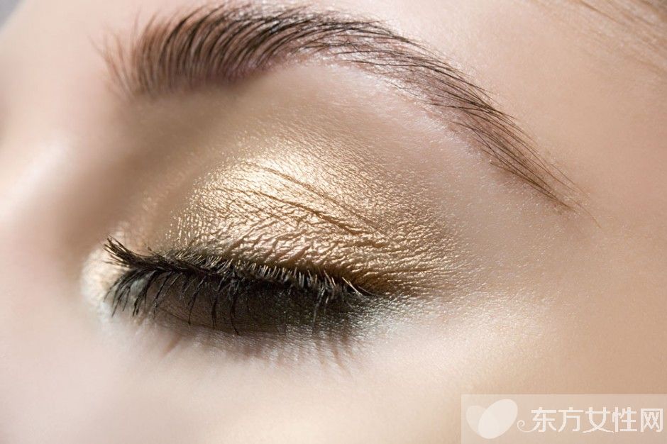 彩妆眼影叠加画法 揭密不同眼睛的眼影画法