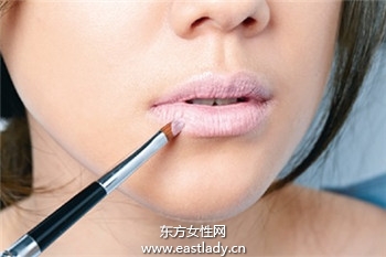 潮味丹宁妆容轻松驾驭 好感UP