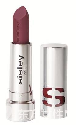 今冬必备的姨妈色唇膏 看看到底哪家强