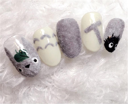 冬季最适合的绒毛指彩 你喜欢吗