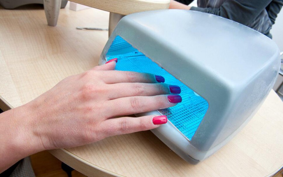 光疗甲的制作步骤 让你在家也能做美甲