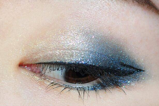 双色眼影的画法步骤推荐 新手的福音来啦