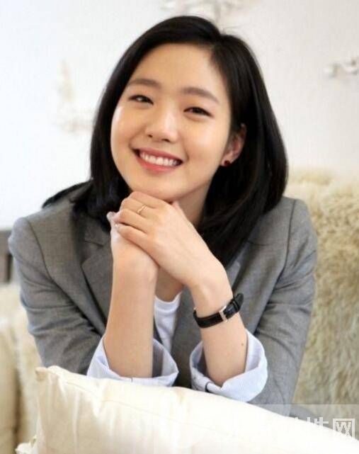 看鬼怪女主金高银眼妆 单眼皮就该这样画