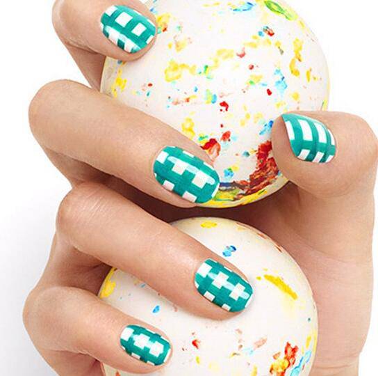 手黑的人美甲图片推荐 既时尚又显白的美甲方法