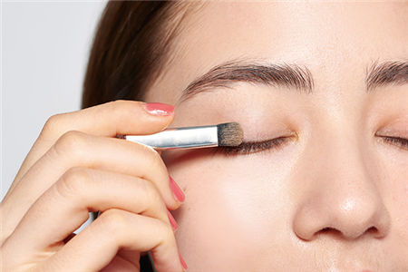 拍照+打扮技巧 让自己轻松变美