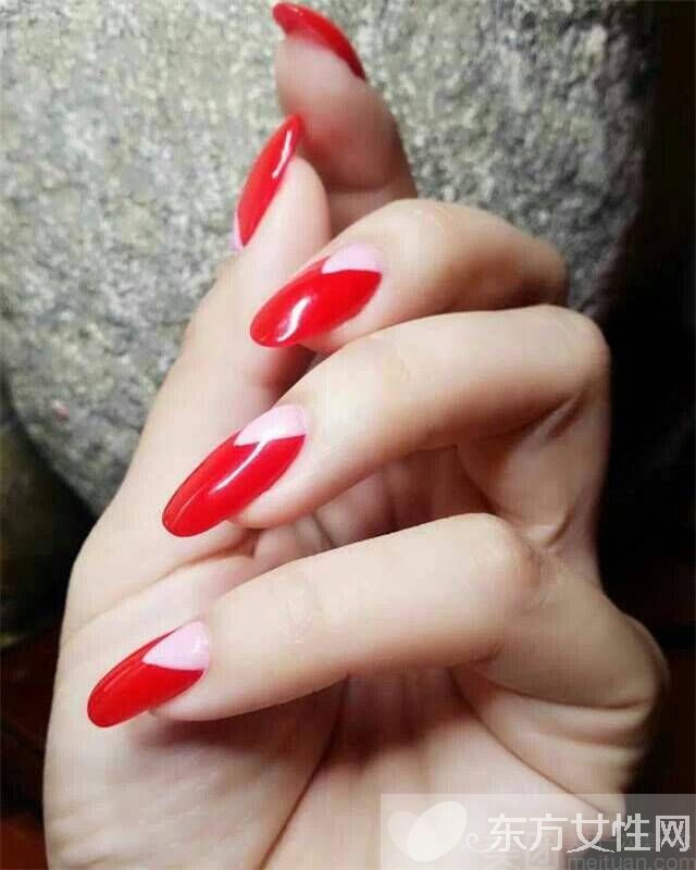 红玫瑰美甲彩绘教程 几步骤让你轻松学会