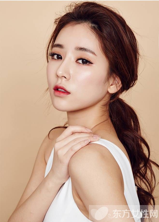 霓虹国模特妆容精髓分享 你还不赶紧学起来