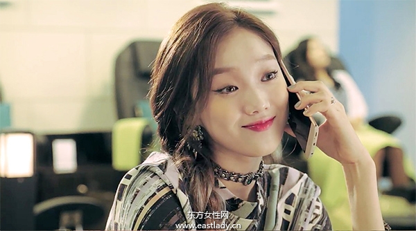 揭《奶酪陷阱》李圣经妆容秘密 原来全是它赞助