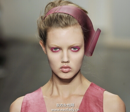 打造酒吧迷人性感夜色妆