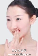 四步美唇技巧打造迷人诱惑感