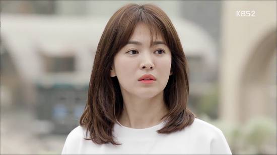 韩剧《太阳的后裔》热播 解密宋慧乔隐形妆容