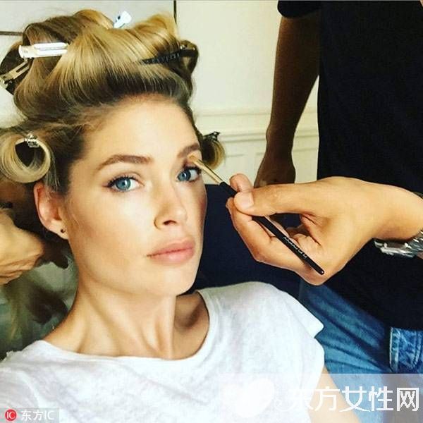 春夏就做白嫩派 蜜桃色眼影真的好用不挑人