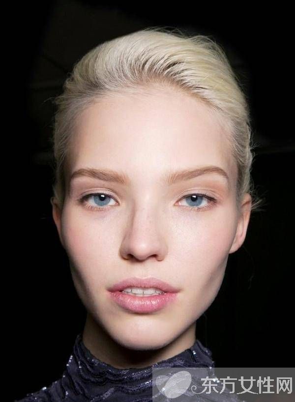 2016秋季彩妆趋势预告 跟着这样画准没错