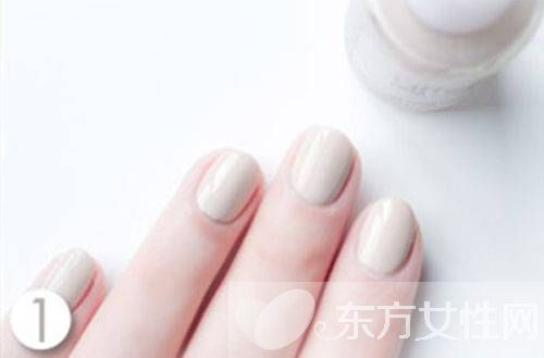 时下最流行的美甲图片教程 美甲也是一门艺术