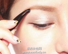 画眉妆的基本化妆技巧