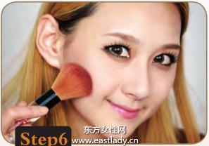 极致简约欧美风妆容 简单不失女人味