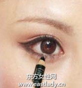 区域描画法画出让人羡慕大眼妆