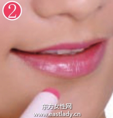 快速补妆的三大实用技巧