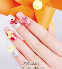 美甲教程之打造少女情怀聚会美甲