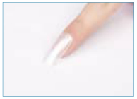 纯净珠光美甲教程整体非常简洁