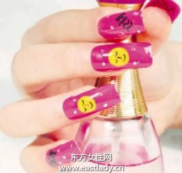 美甲教程之打造可爱笑脸彩绘美甲