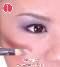 酷酷魔女妆给人冷艳姿态