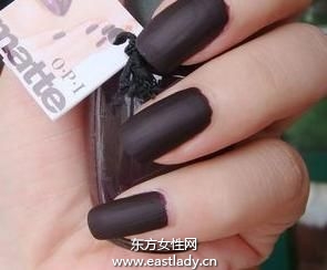 化妆教程之如何正确挑选适合自己的指甲油