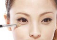 适合甜美感女生的淡雅珍珠光泽质感底妆