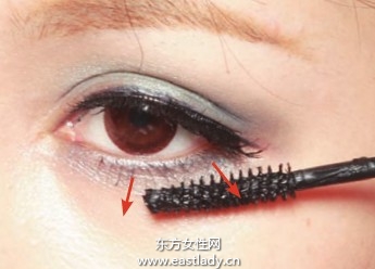 内双眼皮粘贴假睫毛小眼变大眼