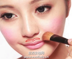 利用光影营造立体五官