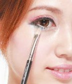 梦幻色彩妆容化妆步骤 用童话色彩变身吧