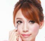 清纯派裸妆展现活泼动人美少女气质