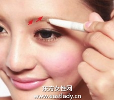 画眉教程之打造柔和与力度并存立体眉