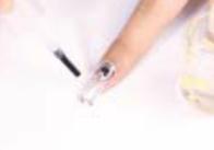 美甲教程之打造黑白雕花彩绘美甲