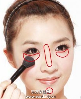 立体熟练底妆 实现小脸形