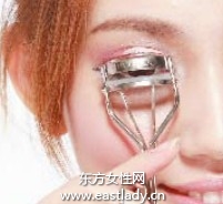 梦幻色彩妆容化妆步骤 用童话色彩变身吧