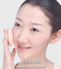 正确扑散粉让面部只放光彩不留 粉